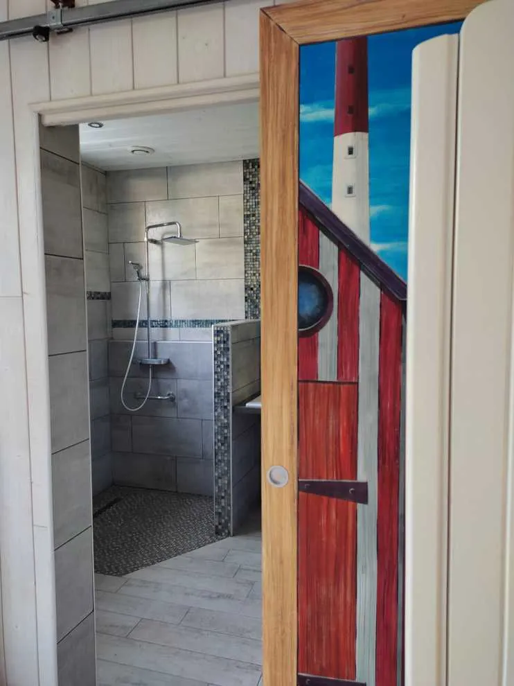 Maison de vacances 14 personnes aux Mathes - petite salle deau